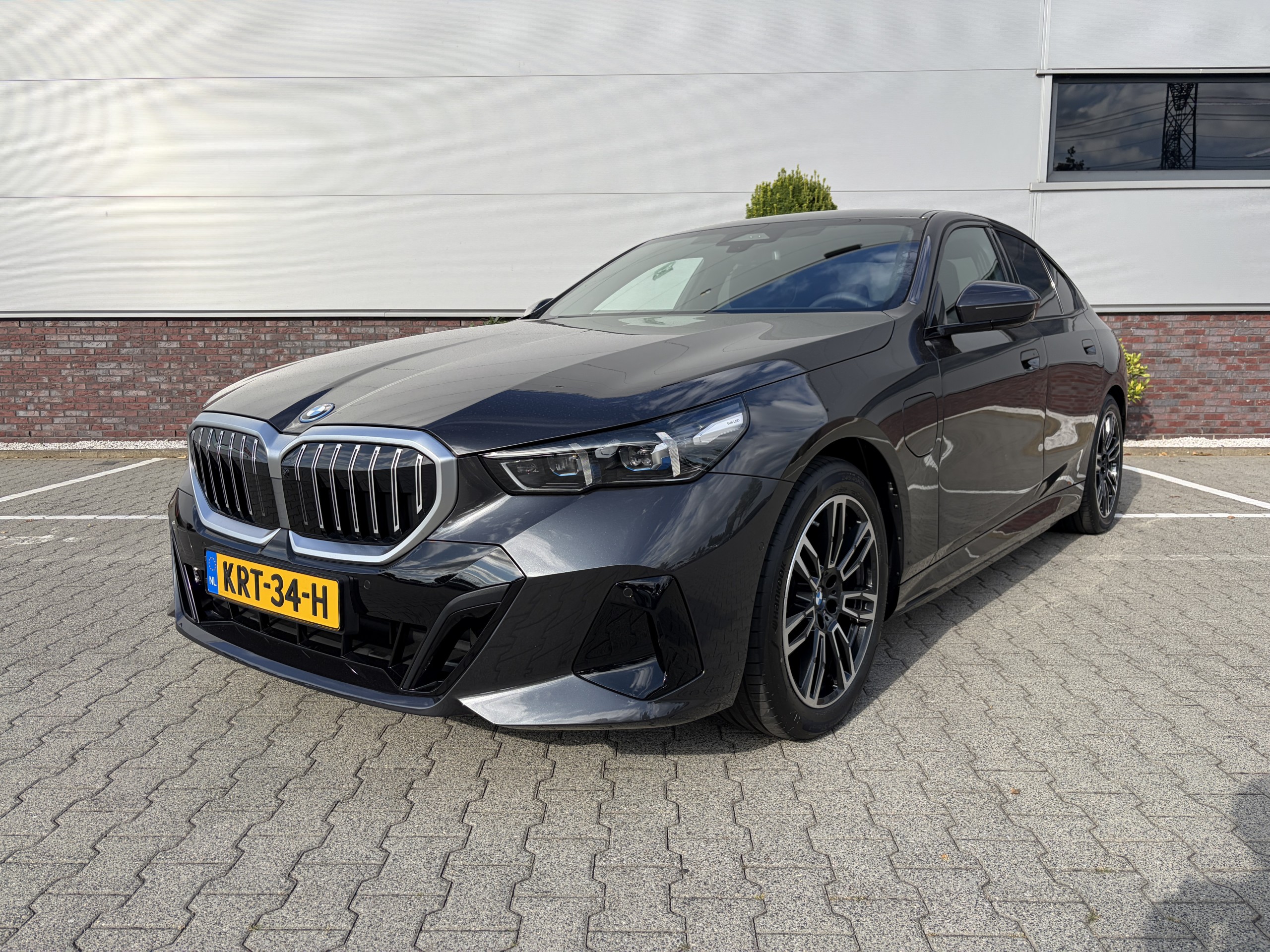 BMW 530e | Sedan M-Sport Edition | phev