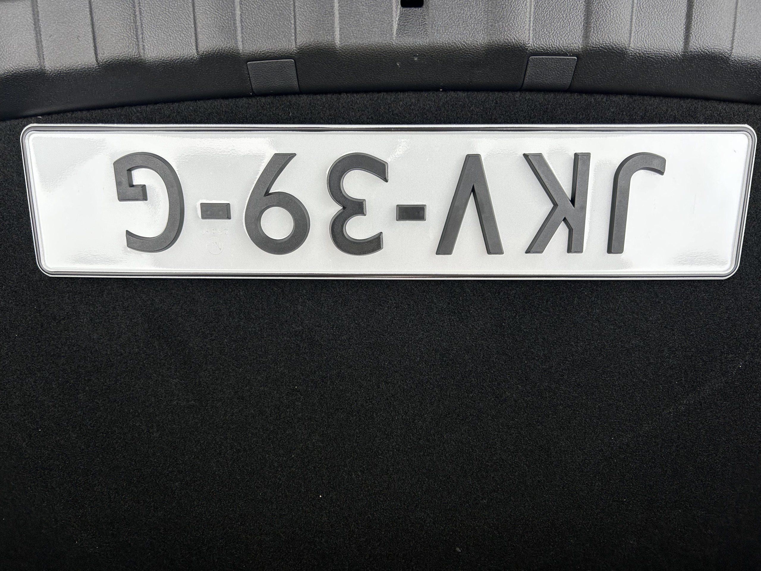 BMW 330e Sedan | M-Sport Edition | phev