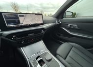 BMW 330e Sedan | M-Sport Edition | phev