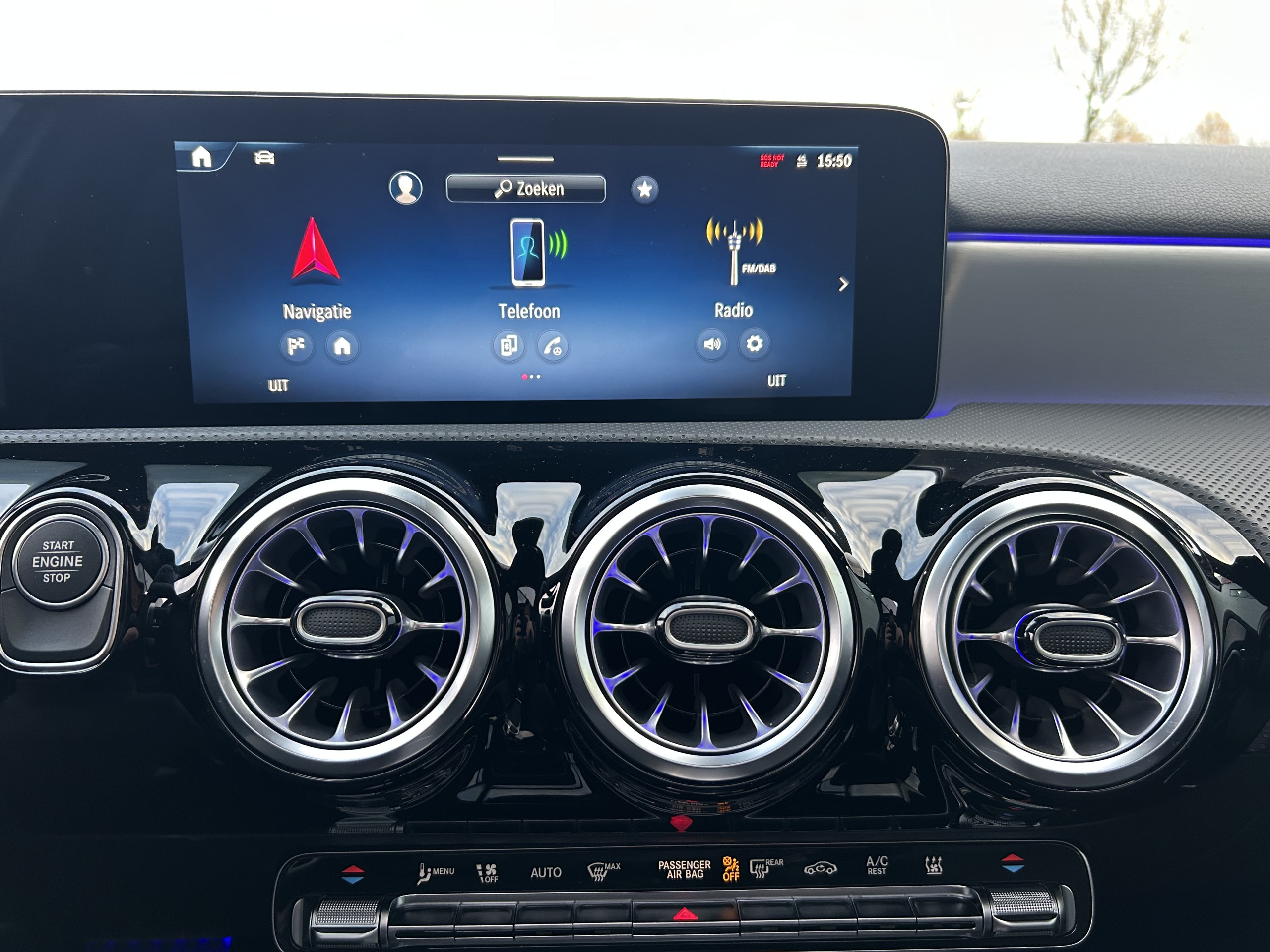 Mercedes-Benz | A250e Business Solution AMG