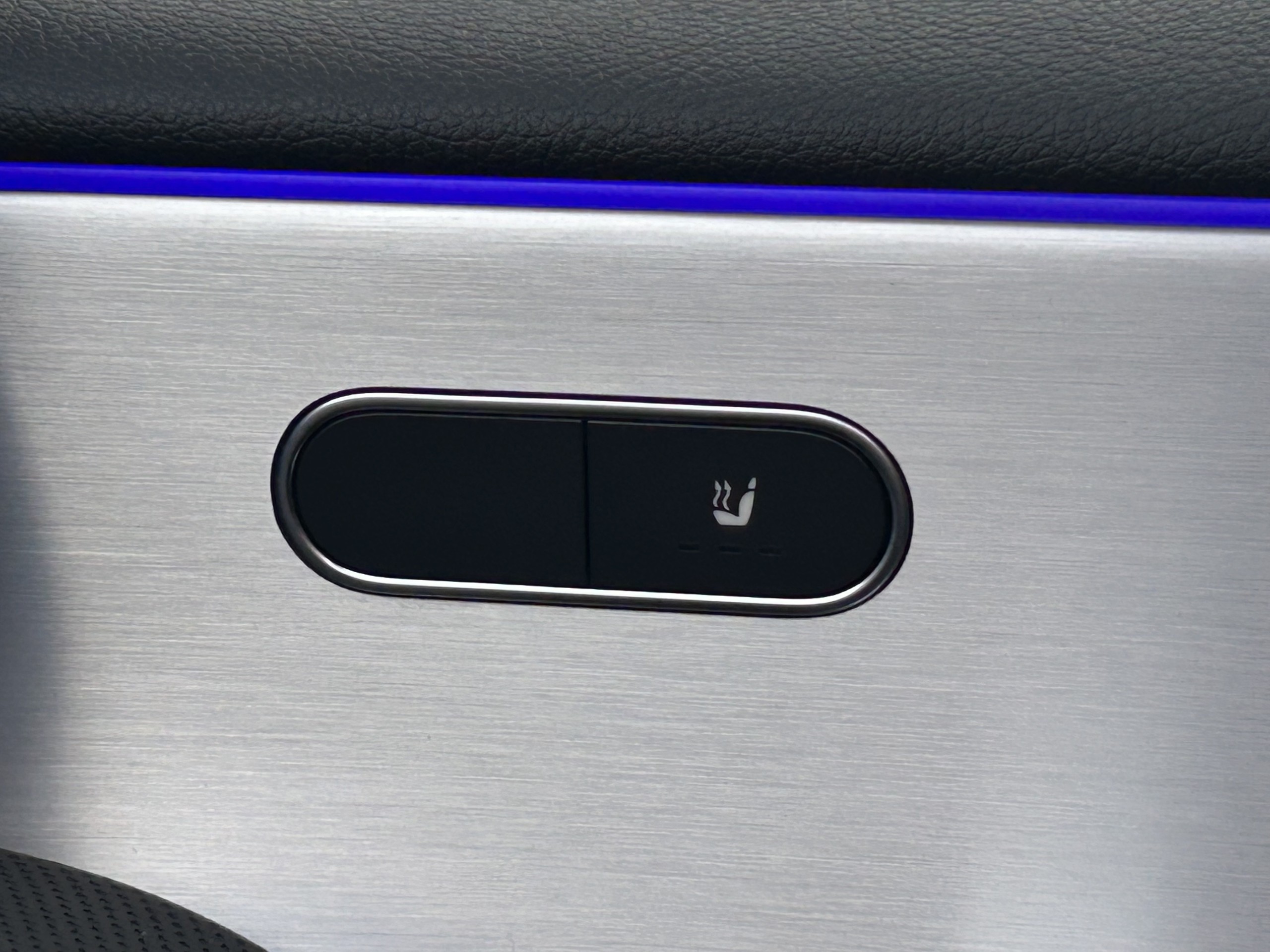 Mercedes-Benz | A250e Business Solution AMG