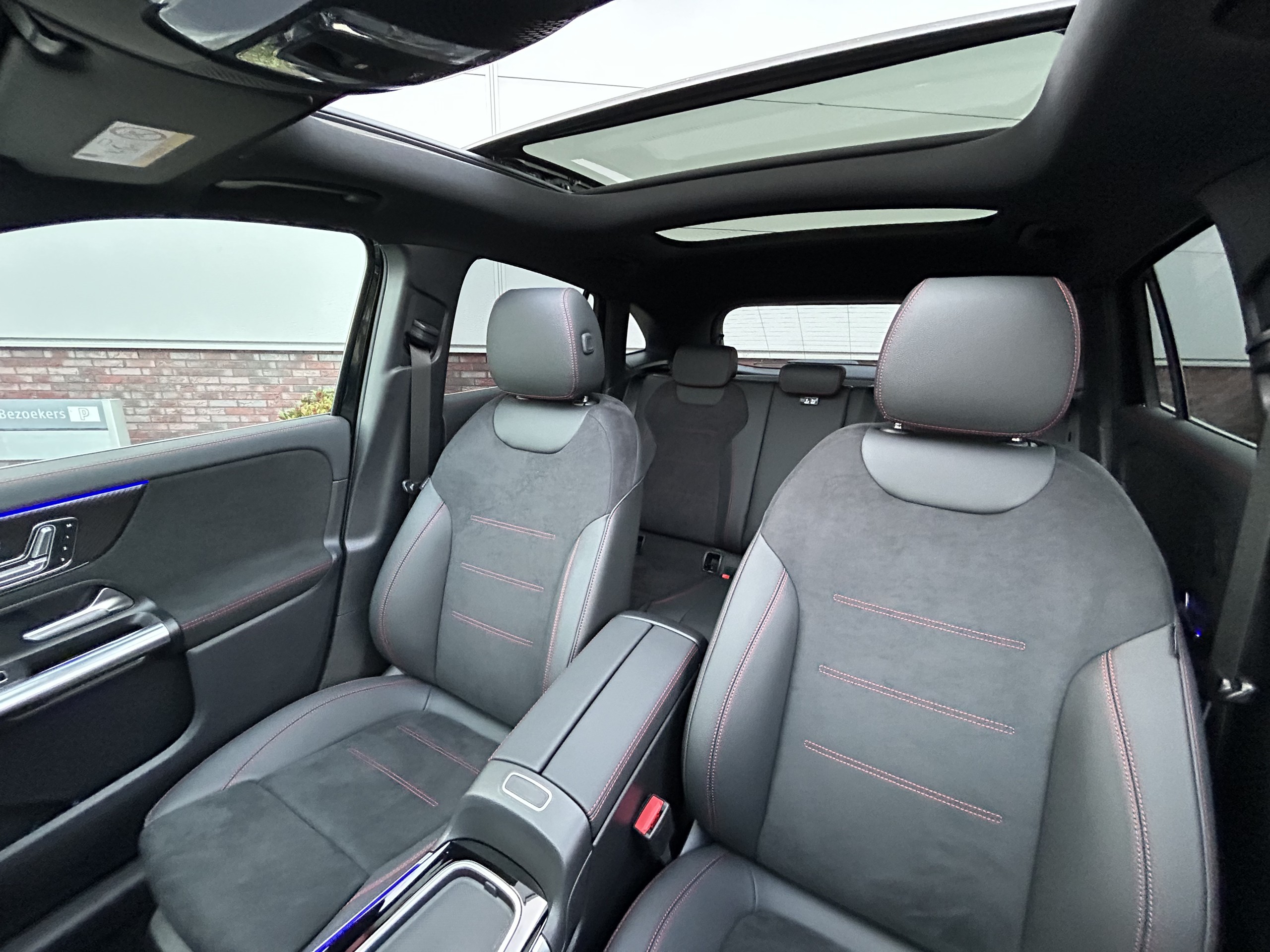 Mercedes-Benz | GLA-klasse 250 e Business Solution AMG