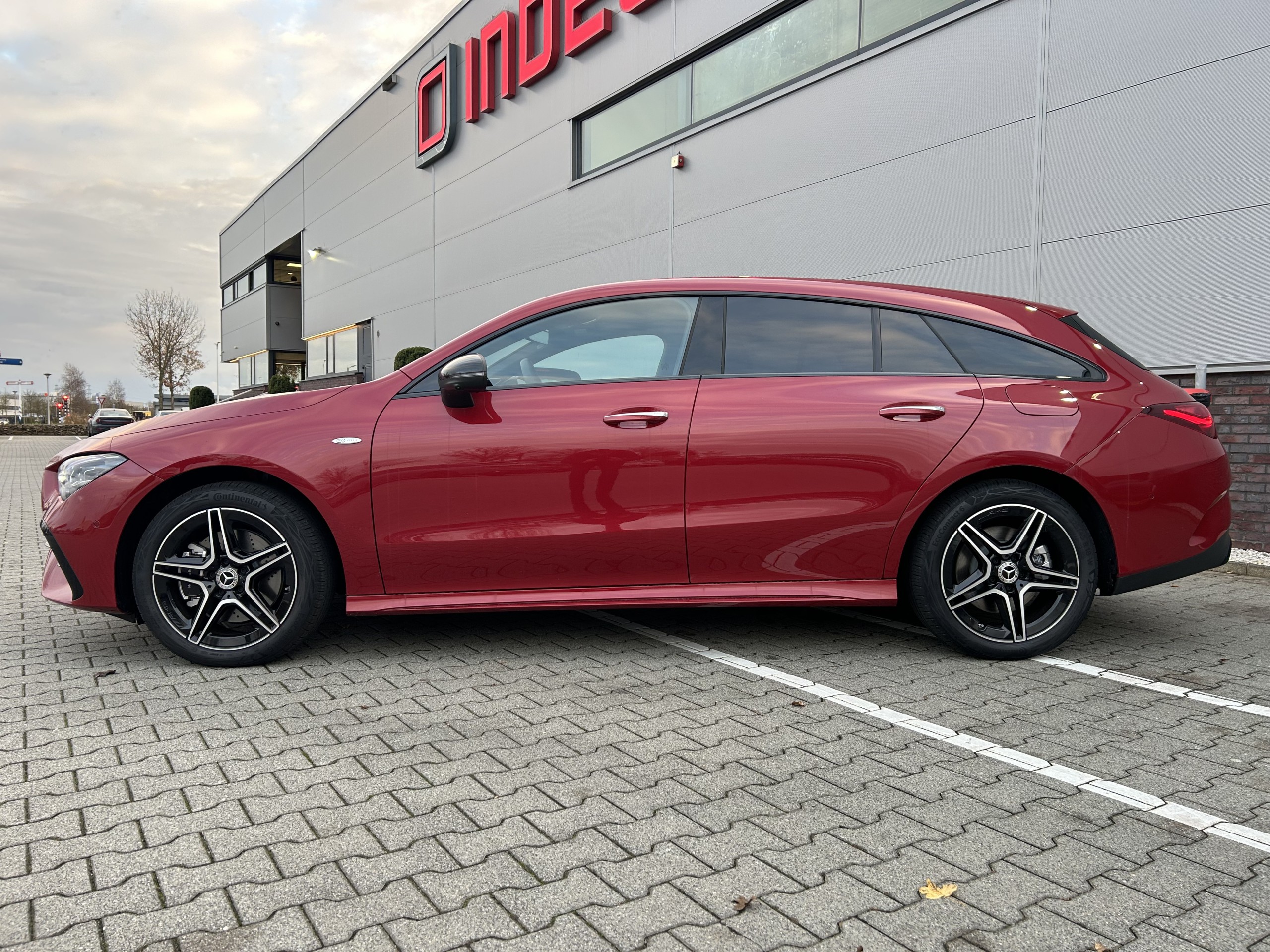 Mercedes-Benz | CLA-klasse Shooting Brake 250 e Business Solution