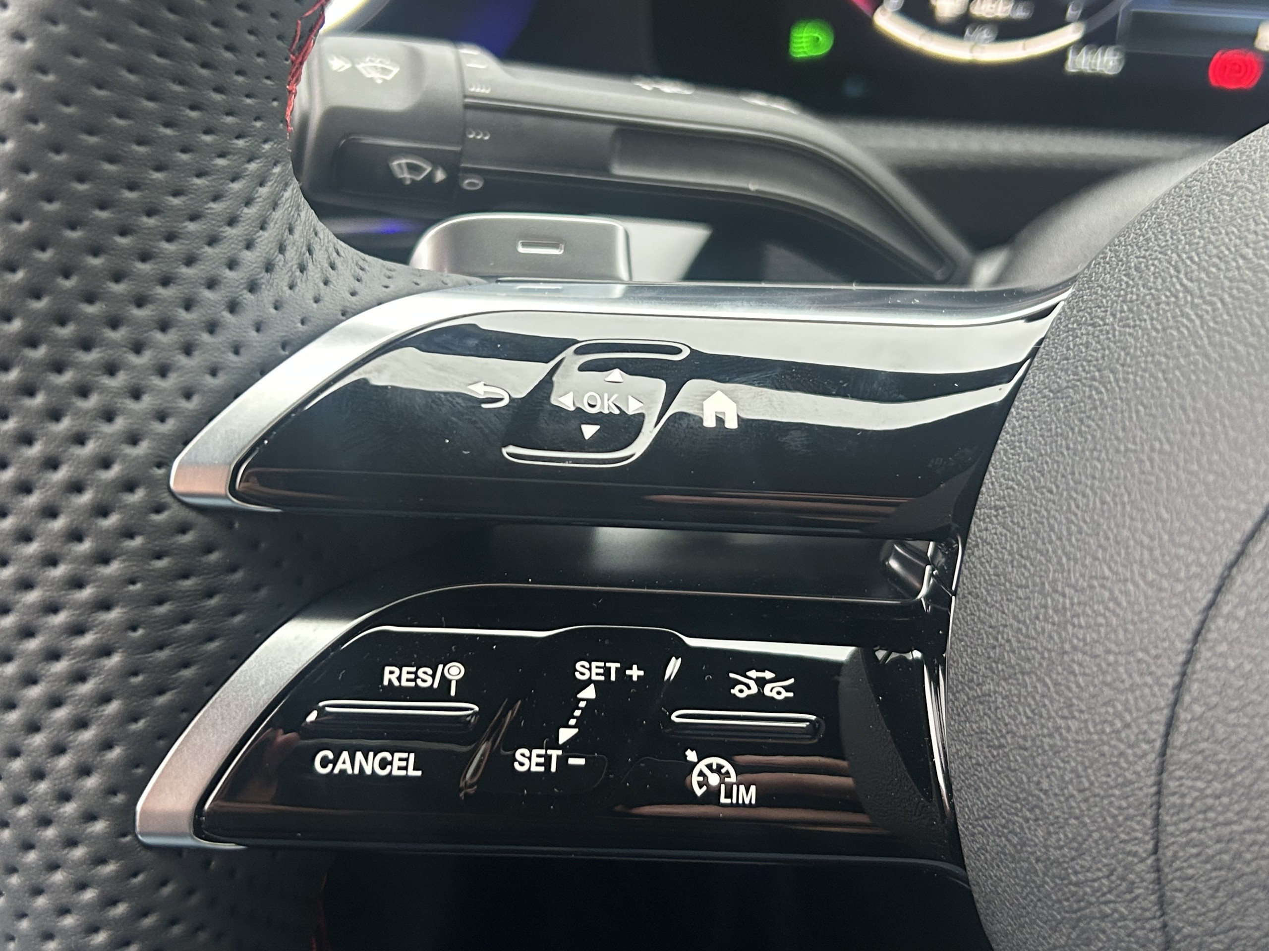 Mercedes-Benz | CLA-Klasse 250e Coupe Business Solution AMG