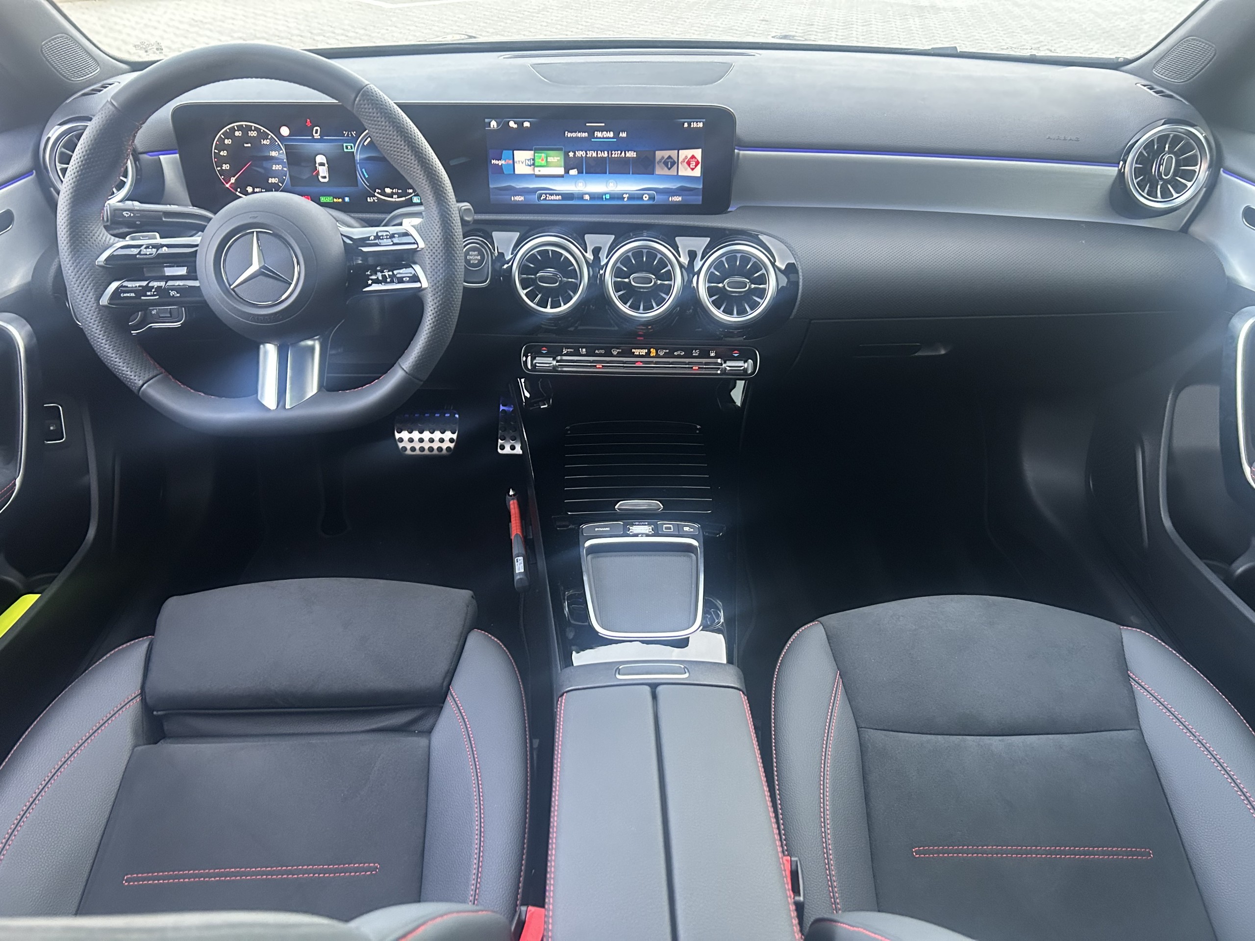 Mercedes-Benz | CLA-klasse 250e Limousine Business Solution AMG