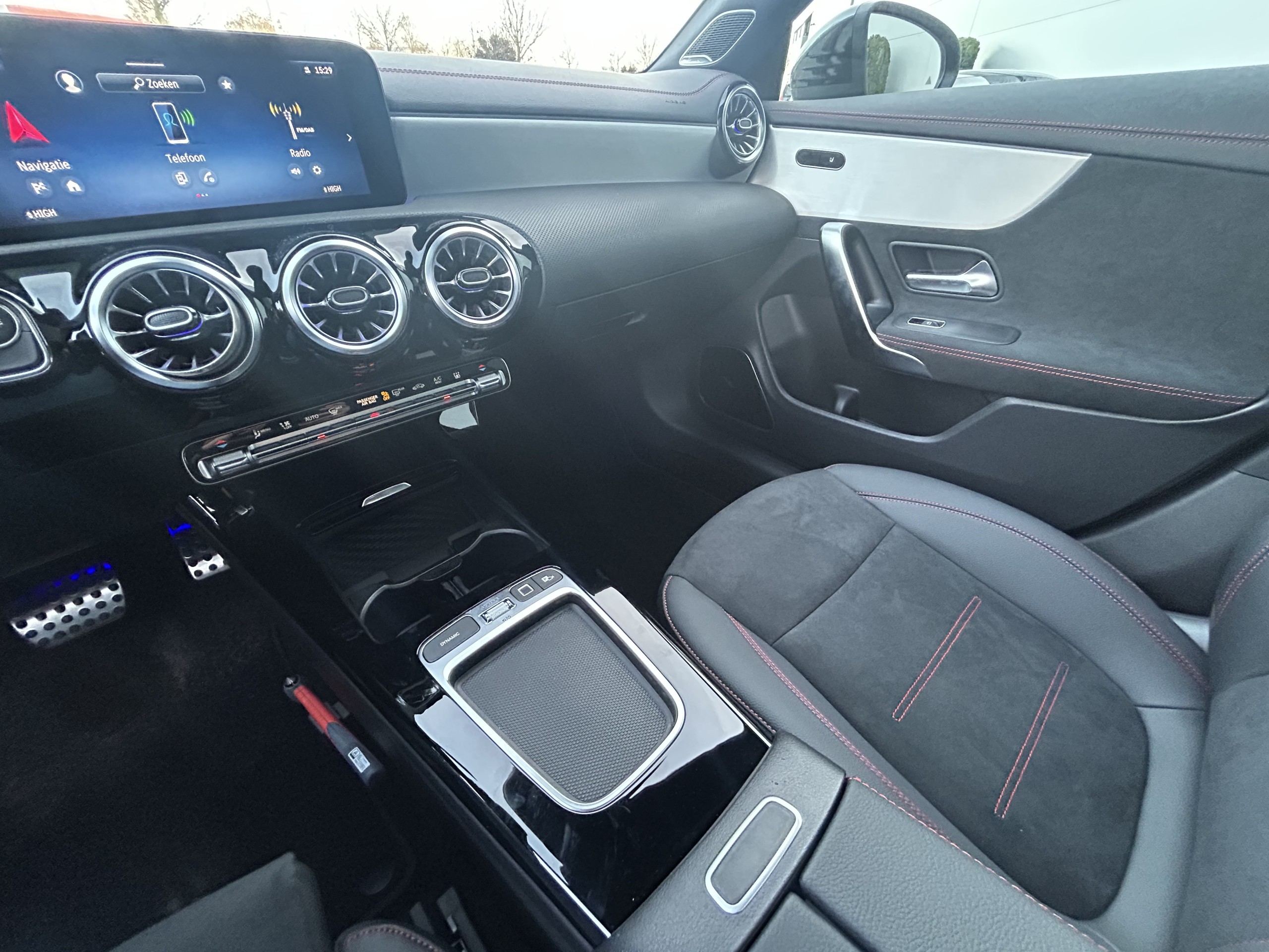 Mercedes-Benz | CLA-klasse Shooting Brake 250 e Business Solution