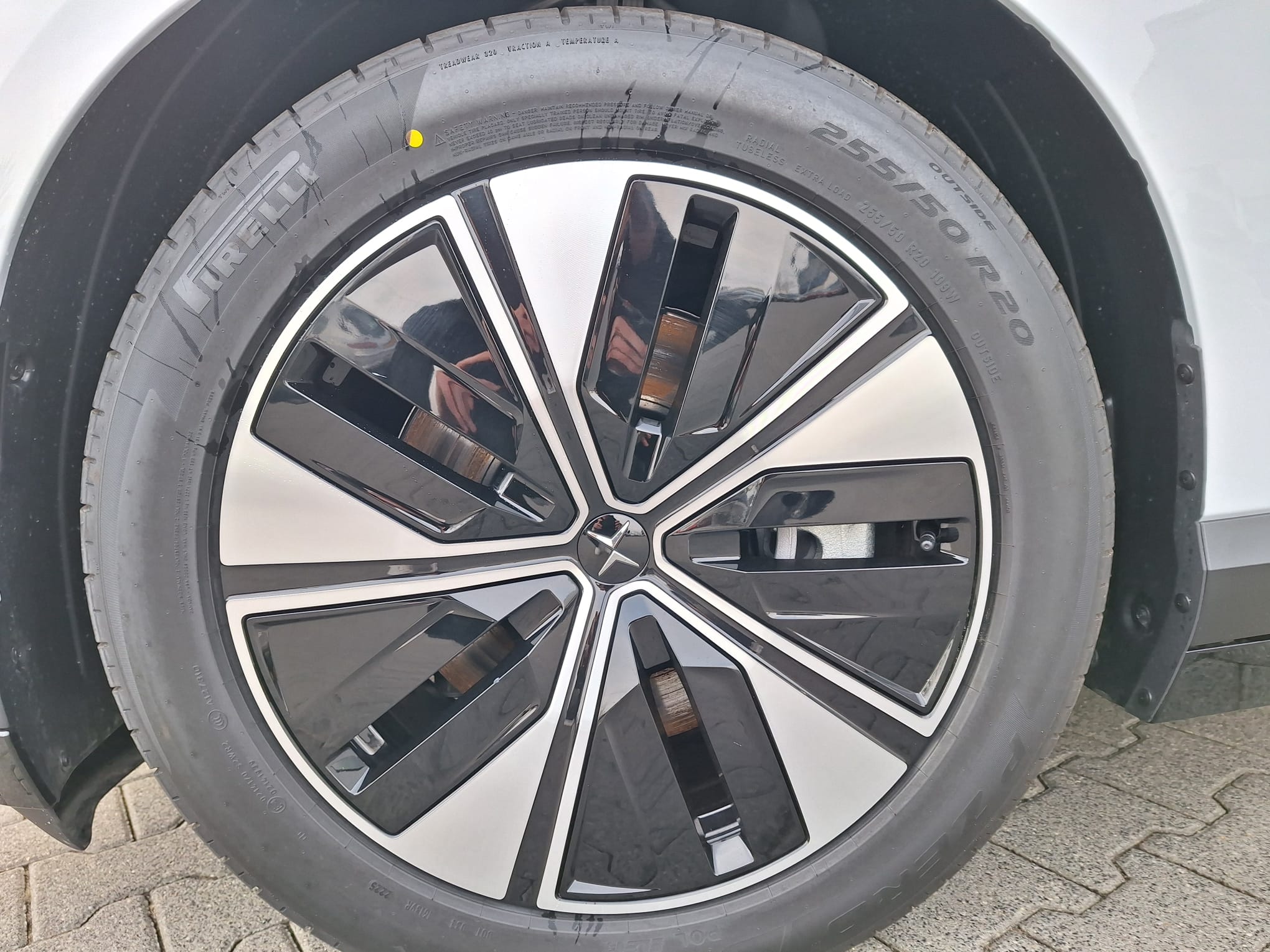 Polestar 4 | Long Range Single motor 100 kWh