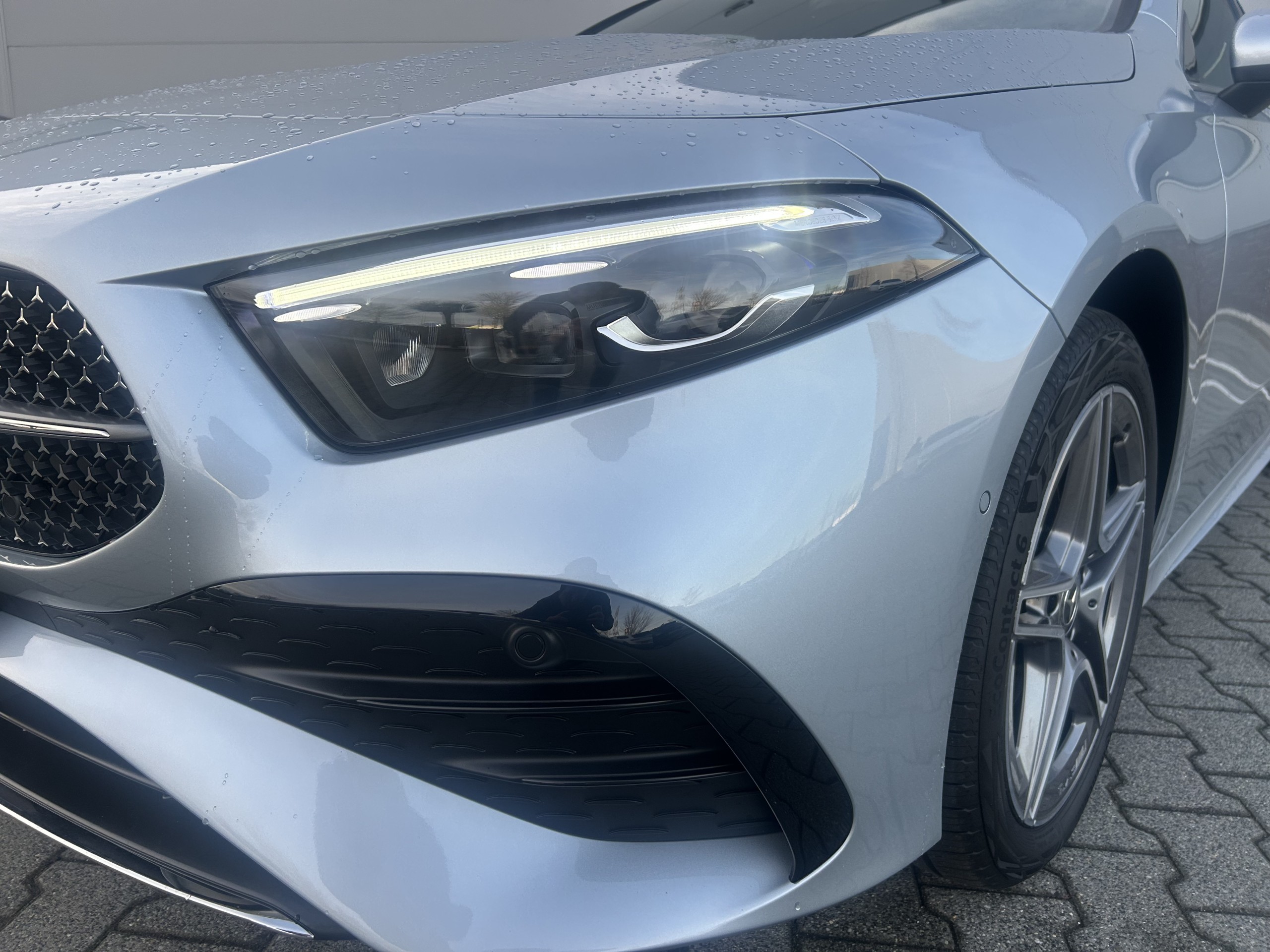 Mercedes Benz | A-Klasse 250e Business Solution AMG