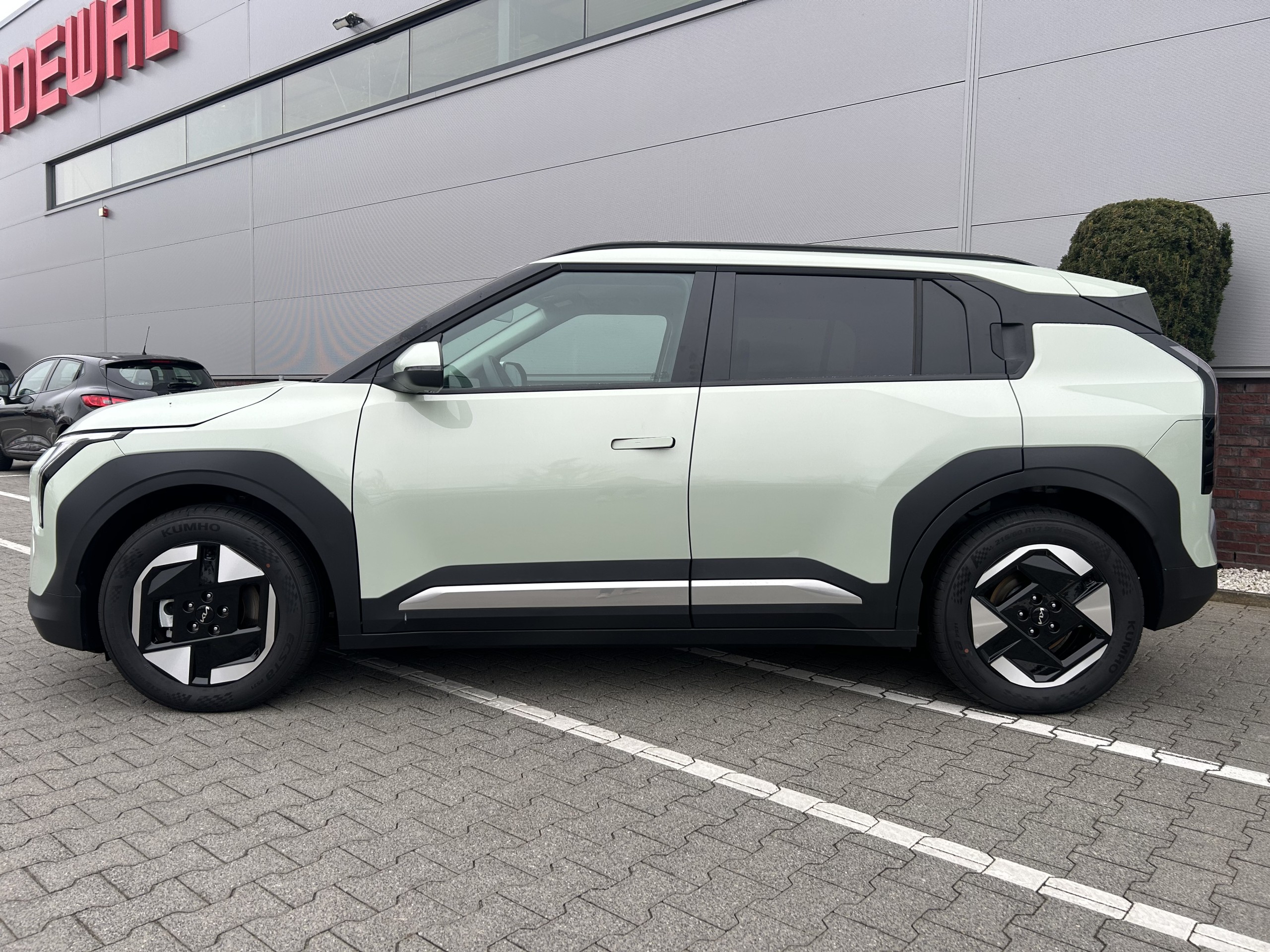 Kia EV3 | Plus 58.3 kWh