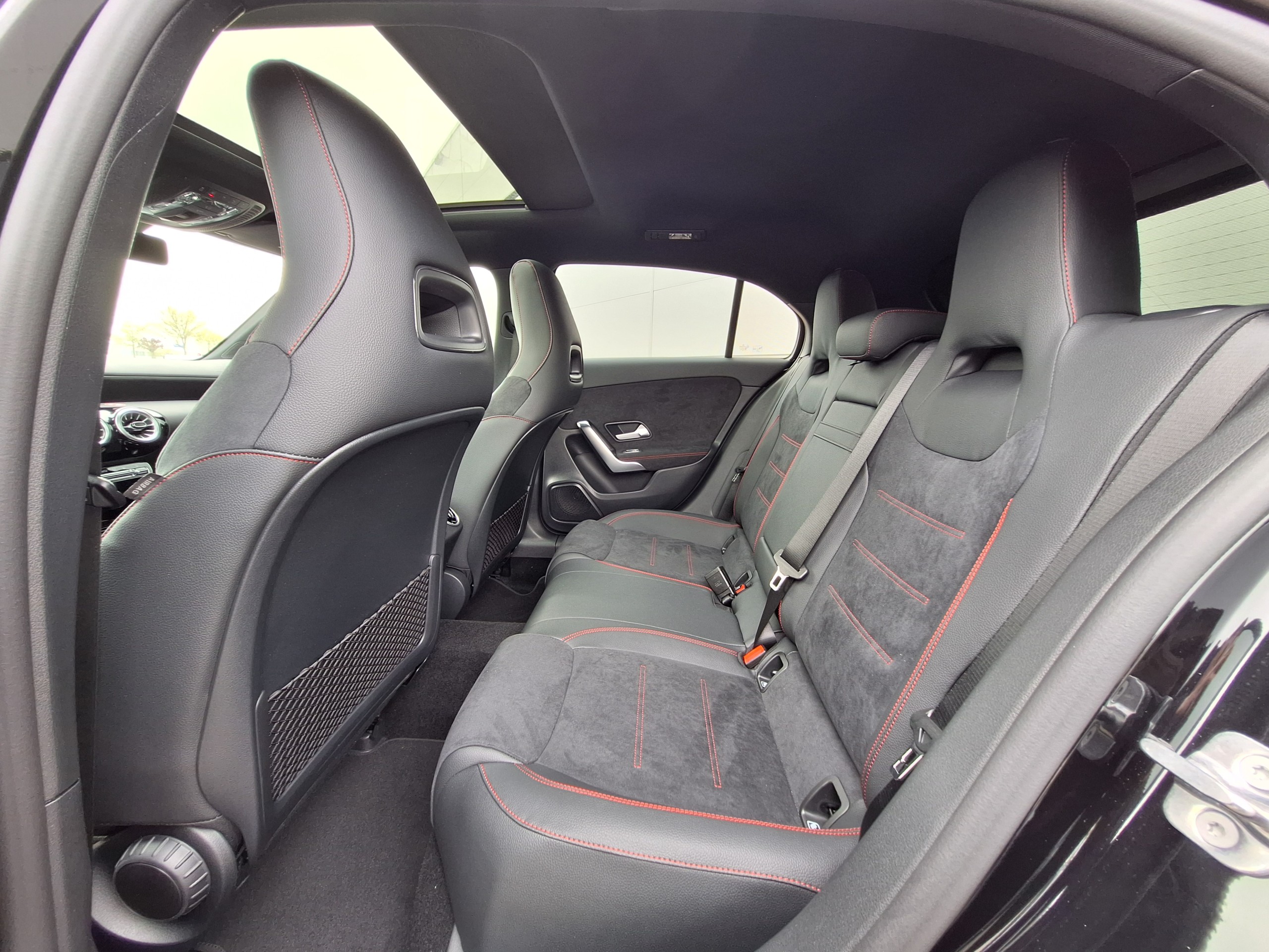 Mercedes Benz | A-Klasse 250e Business Solution AMG Multispaaks