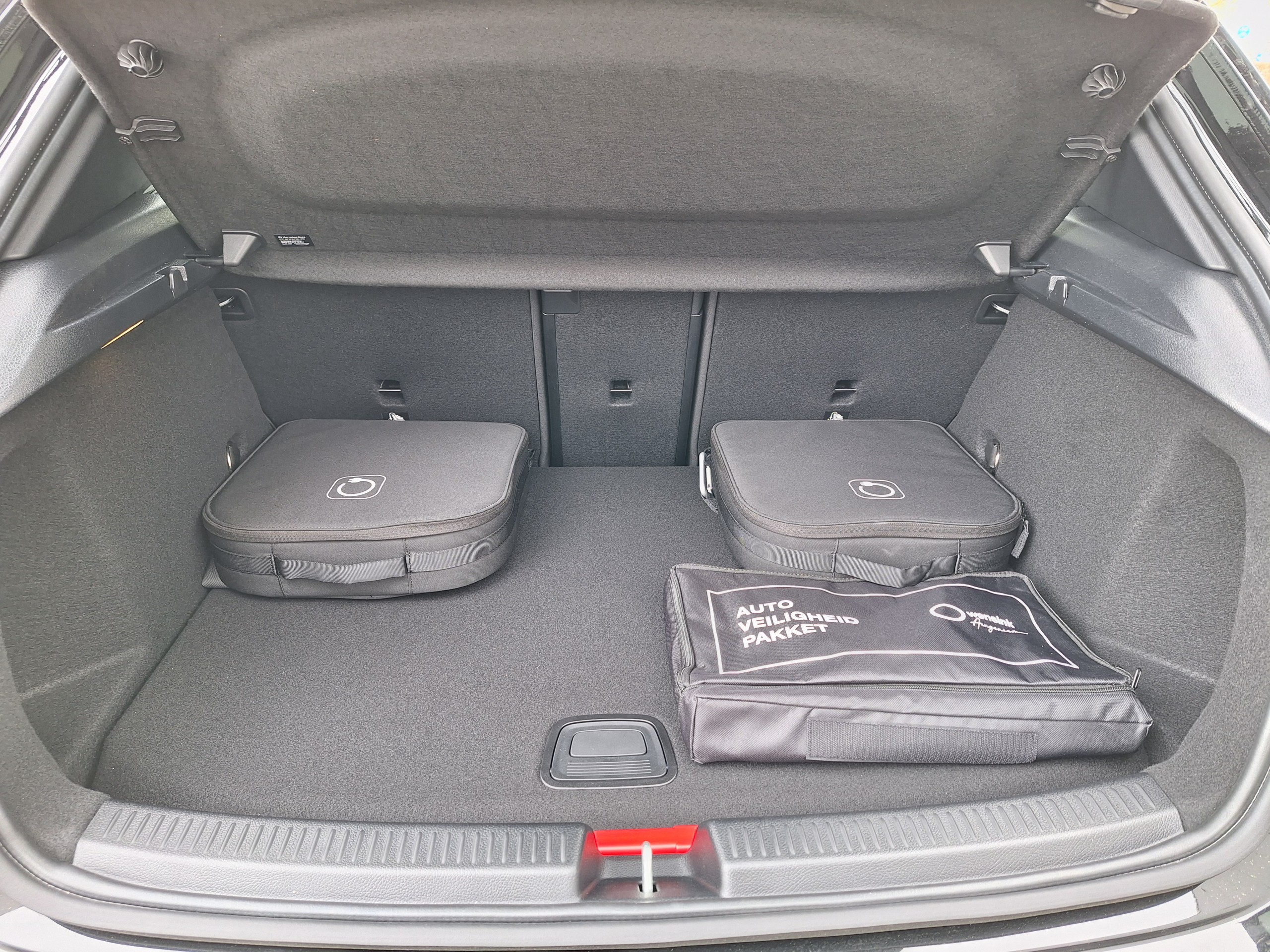 Mercedes Benz | A-Klasse 250e Business Solution AMG Multispaaks