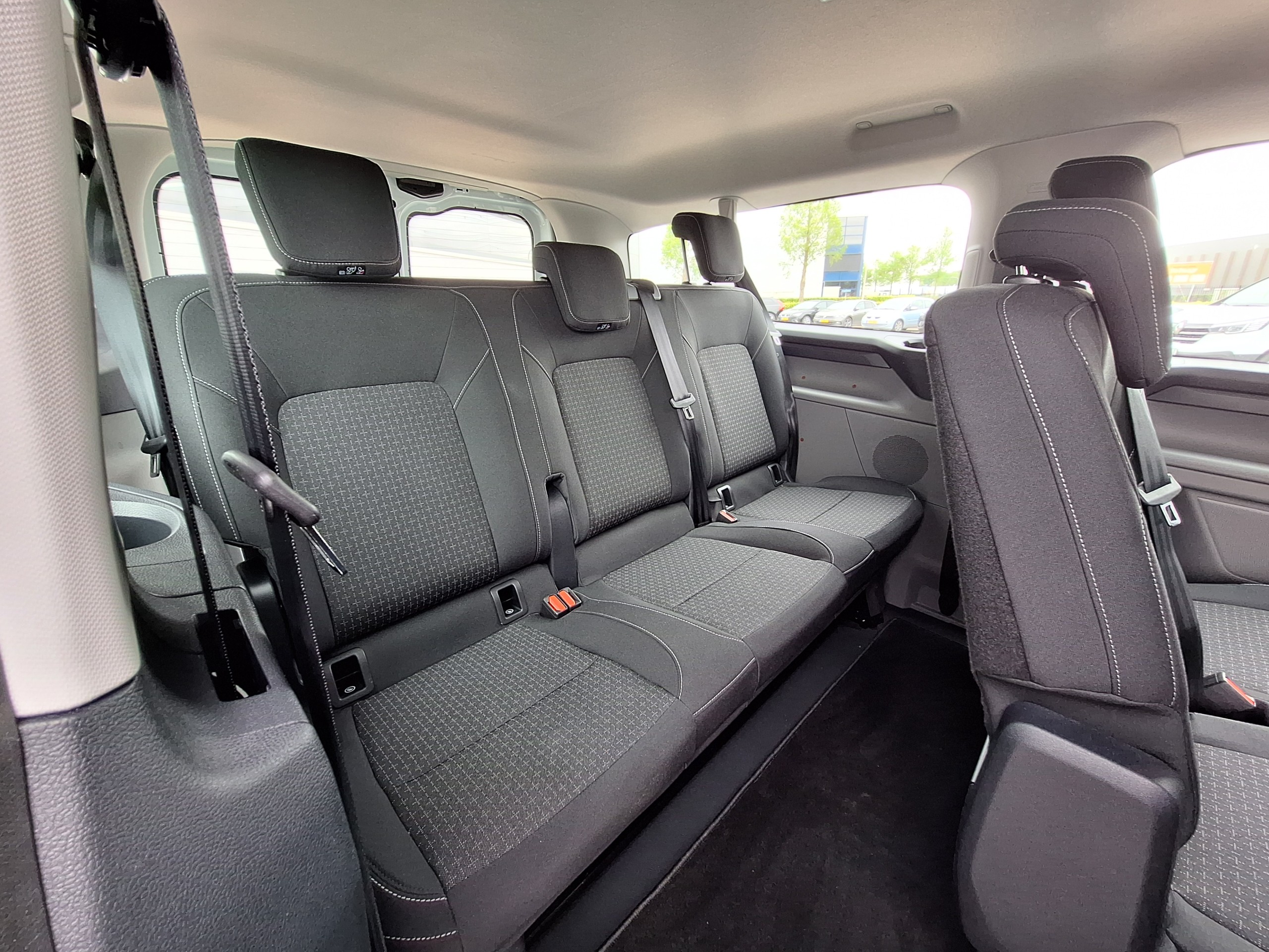 Ford Transit Custum | 340 2.5 PHEV L2H1 Limited | 9 persoons