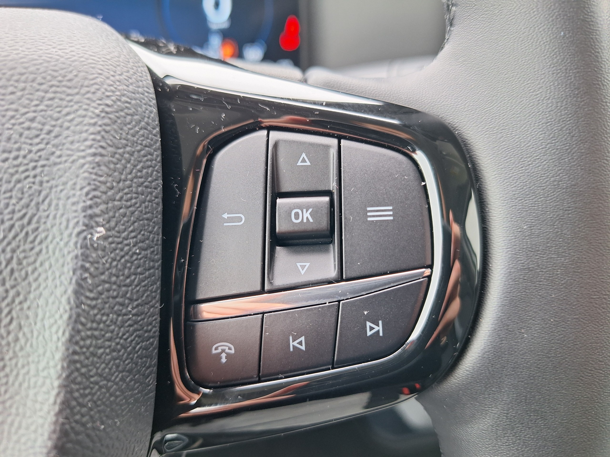 Ford Transit Custum | 340 2.5 PHEV L2H1 Limited | 9 persoons