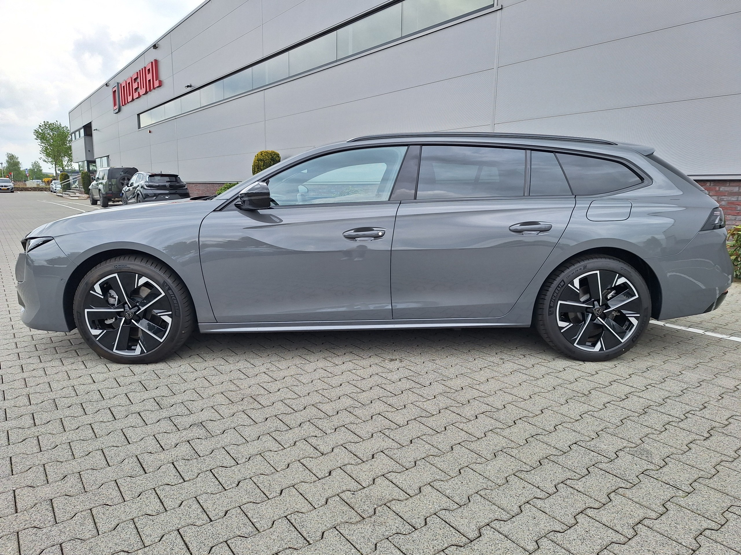 Peugeot 508 SW | 1.6 Hybrid 180 Allure