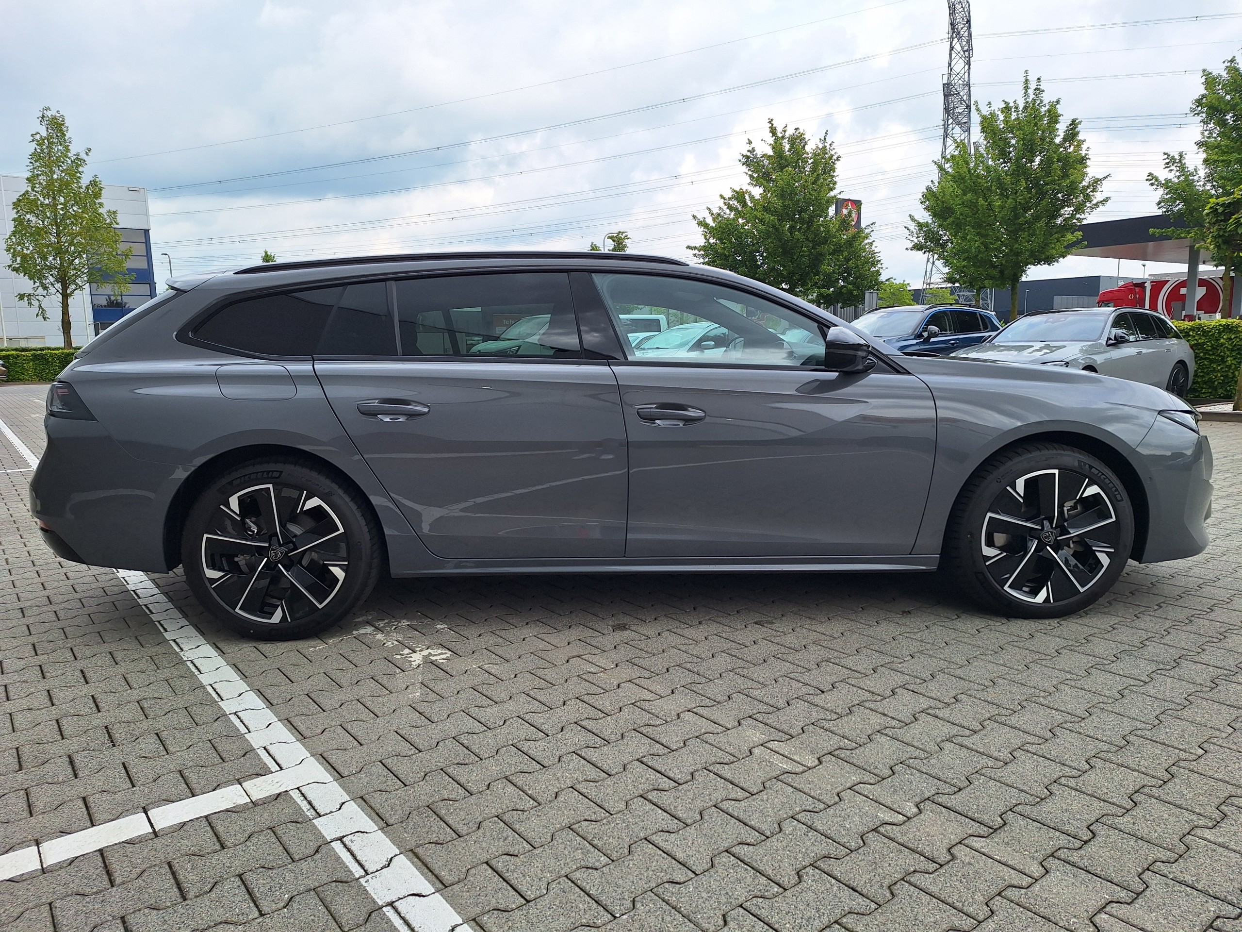 Peugeot 508 SW | 1.6 Hybrid 180 Allure