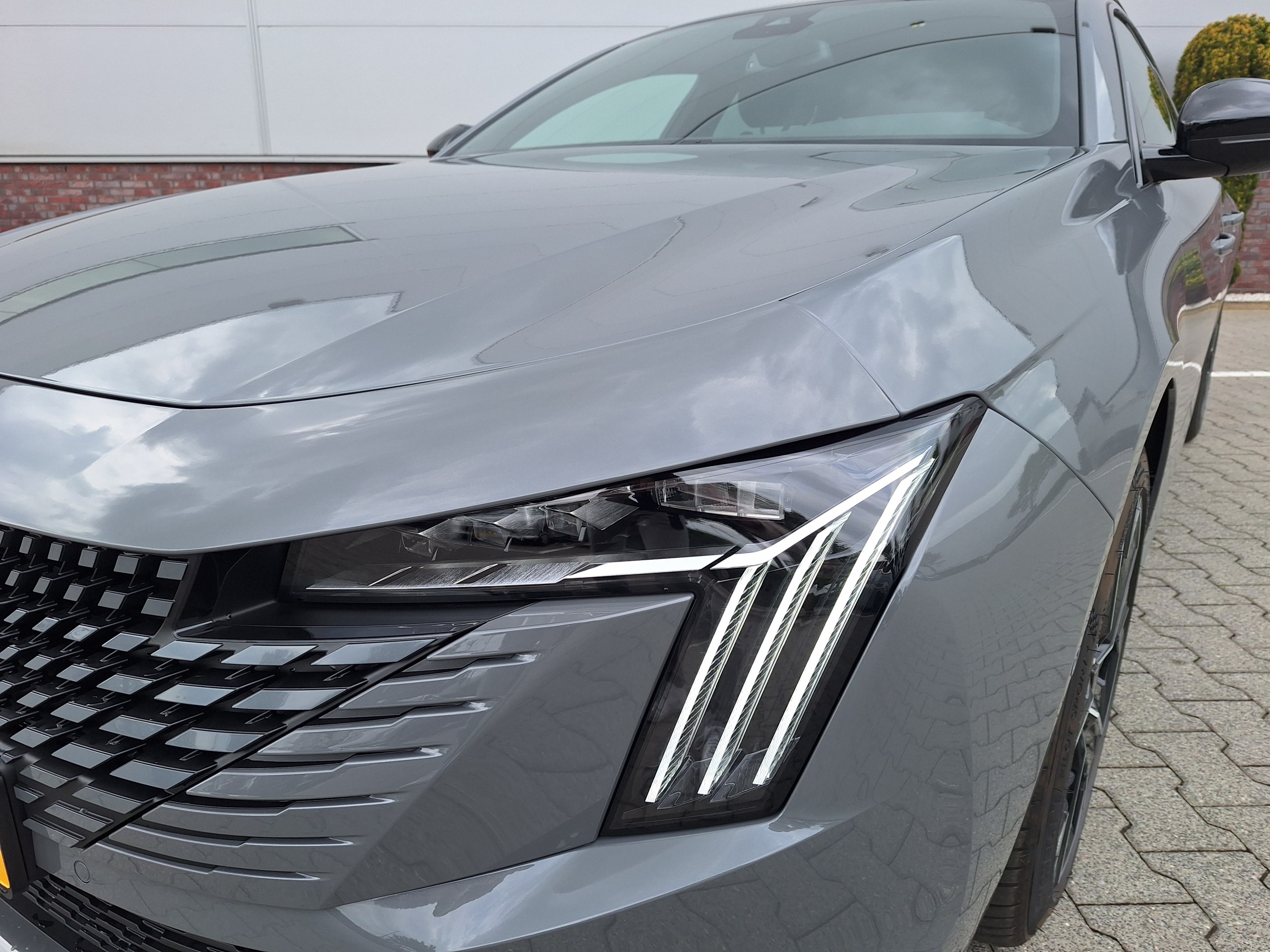Peugeot 508 SW | 1.6 Hybrid 180 Allure