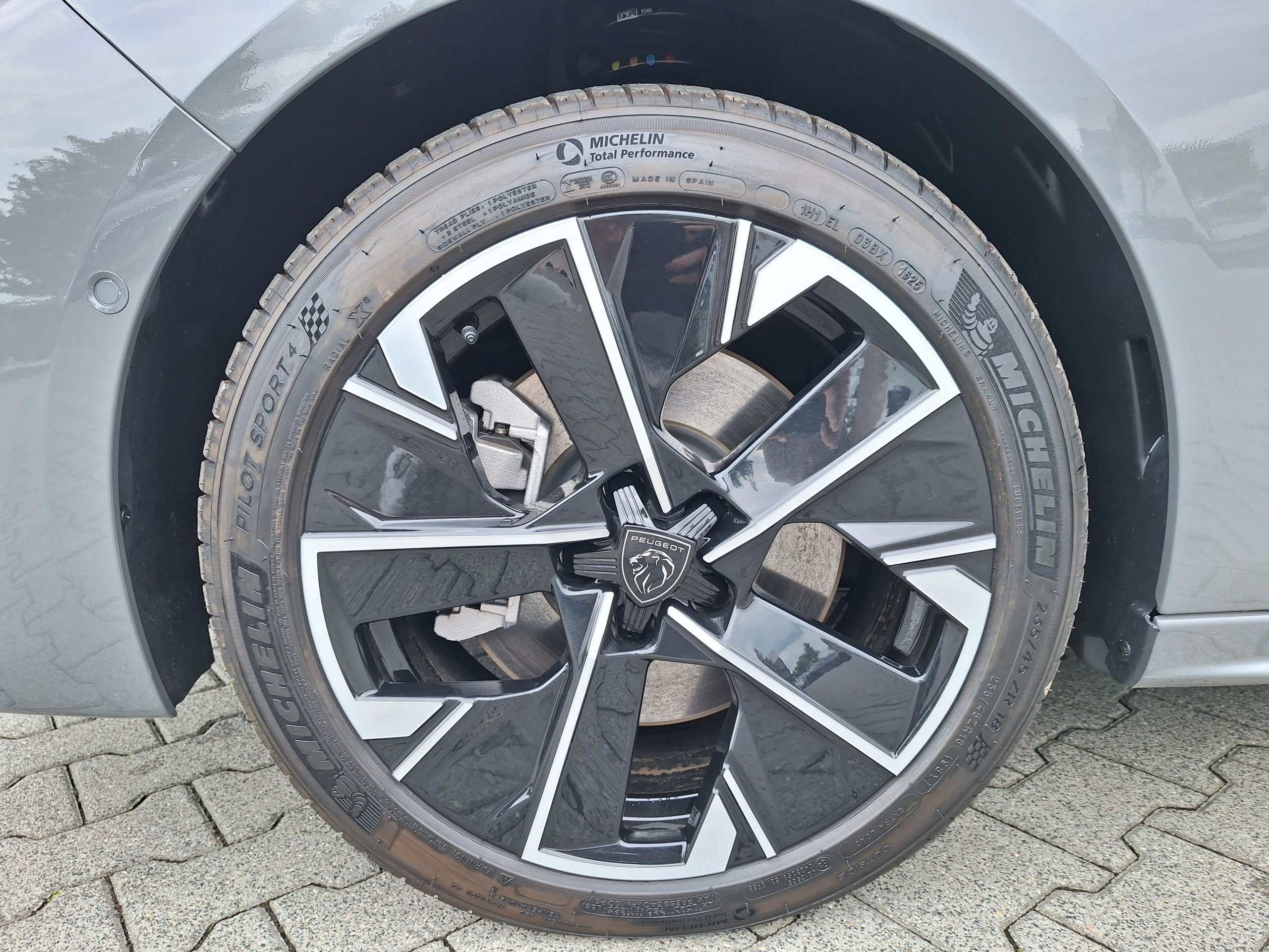 Peugeot 508 SW | 1.6 Hybrid 180 Allure