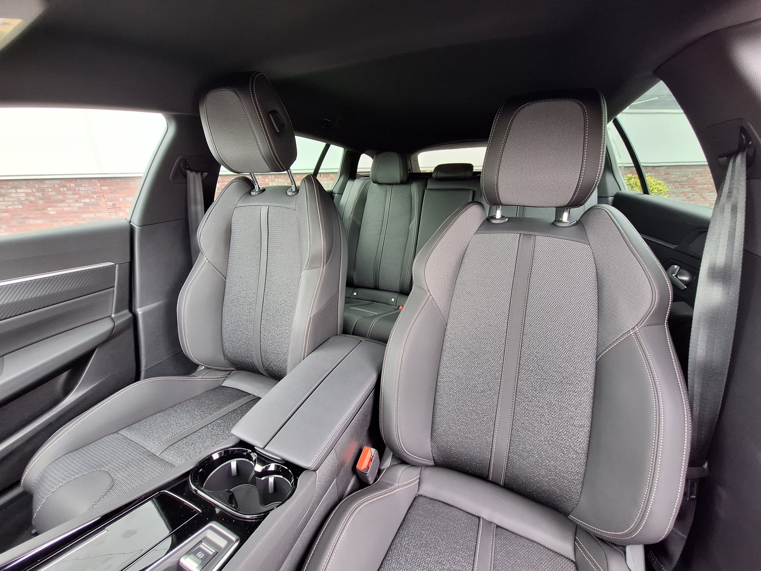 Peugeot 508 SW | 1.6 Hybrid 180 Allure