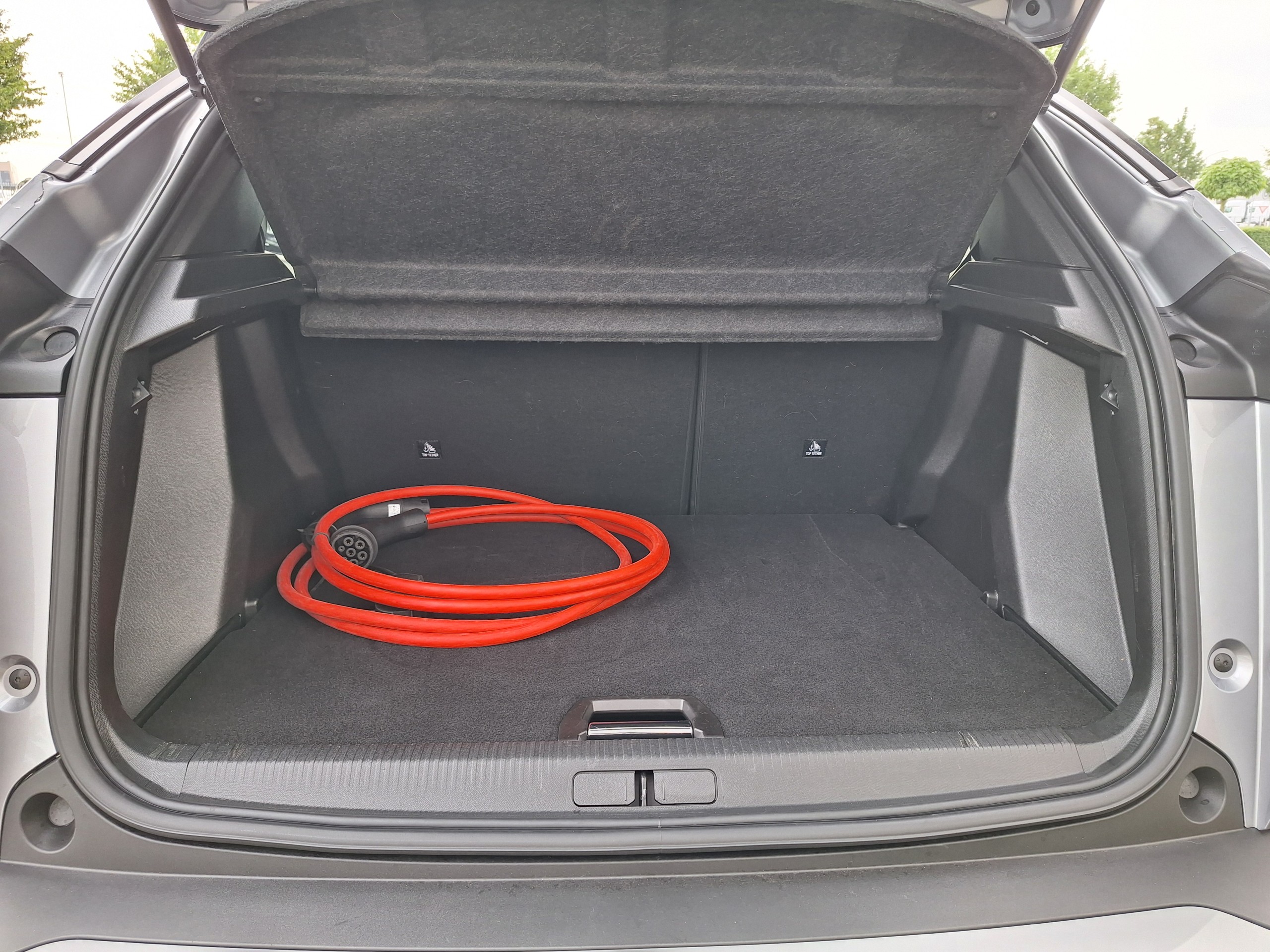 Peugeot e-2008 | GT Avantage 54 kWh