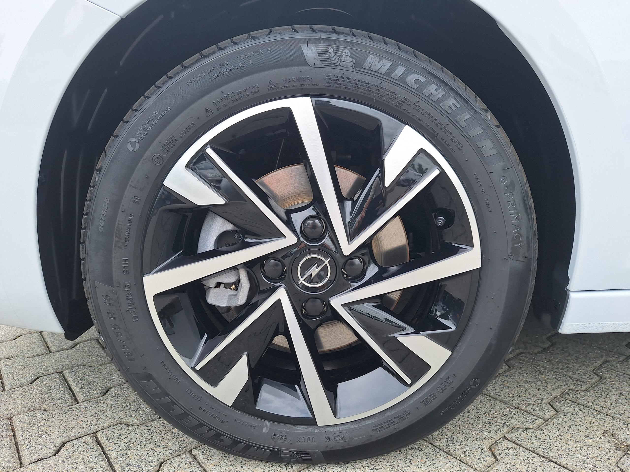 Opel Corsa | 1.2 Turbo Hybrid GS