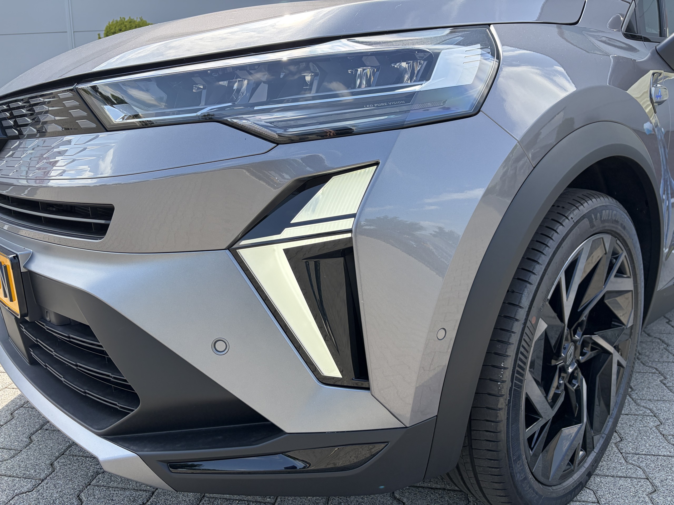 Renault Symbioz | 1.8 E-Tech Full Hybrid Esprit Alpine