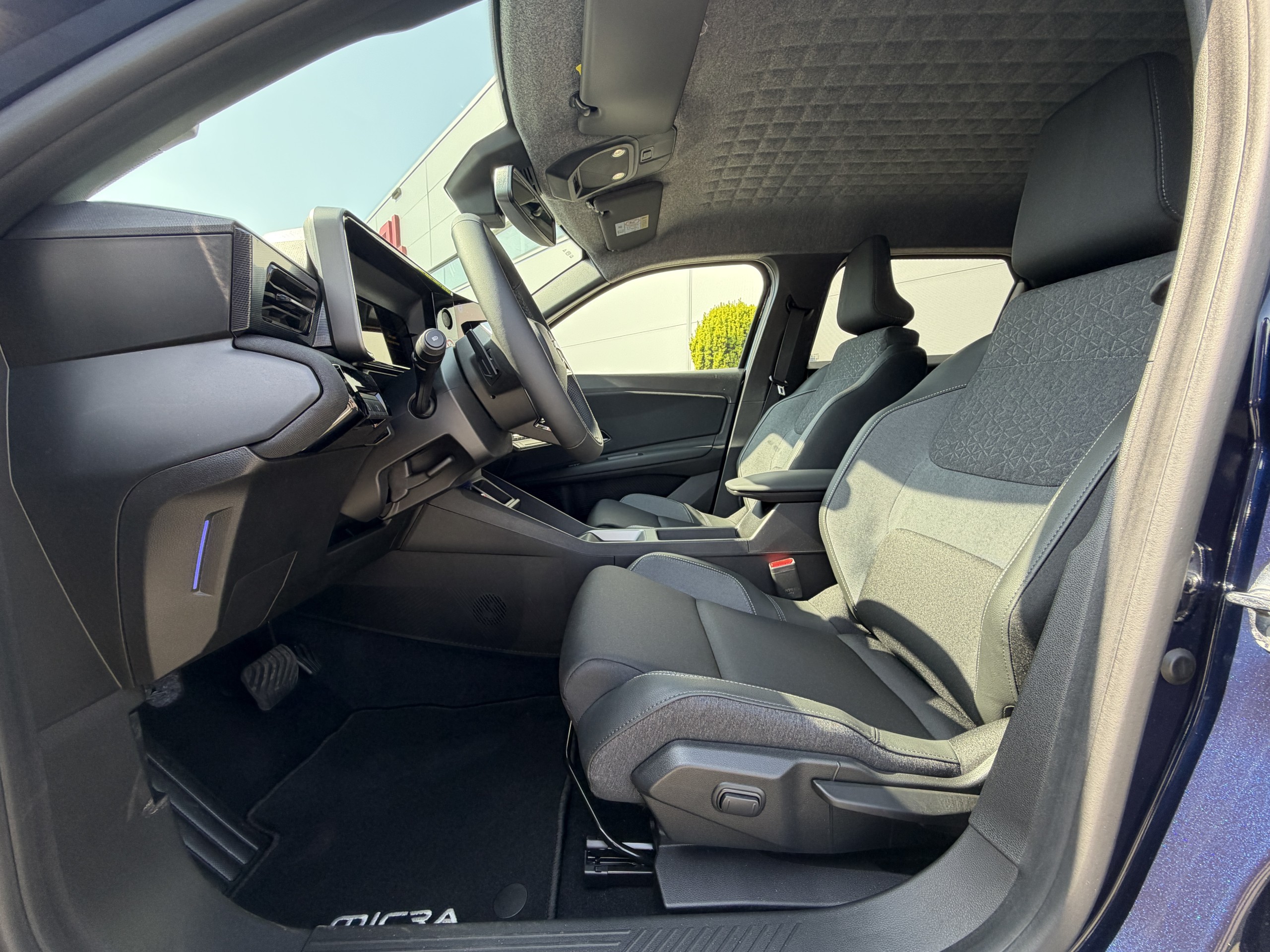 Nissan Micra | 52 KwH Advance Launch Edition