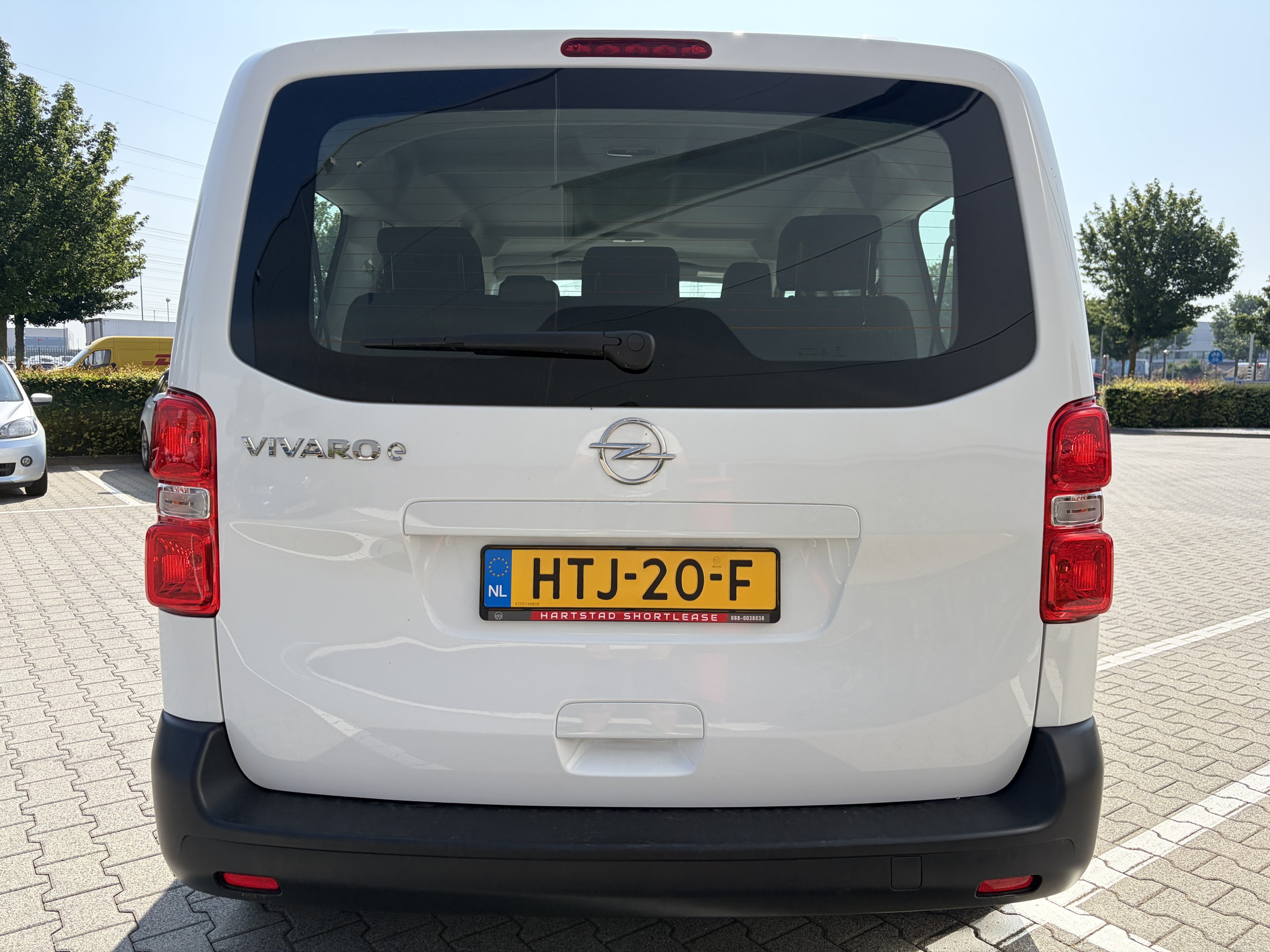 Opel Vivaro-e | Combi 75kWh EV | L2H1 100kW aut ( 9persoons)