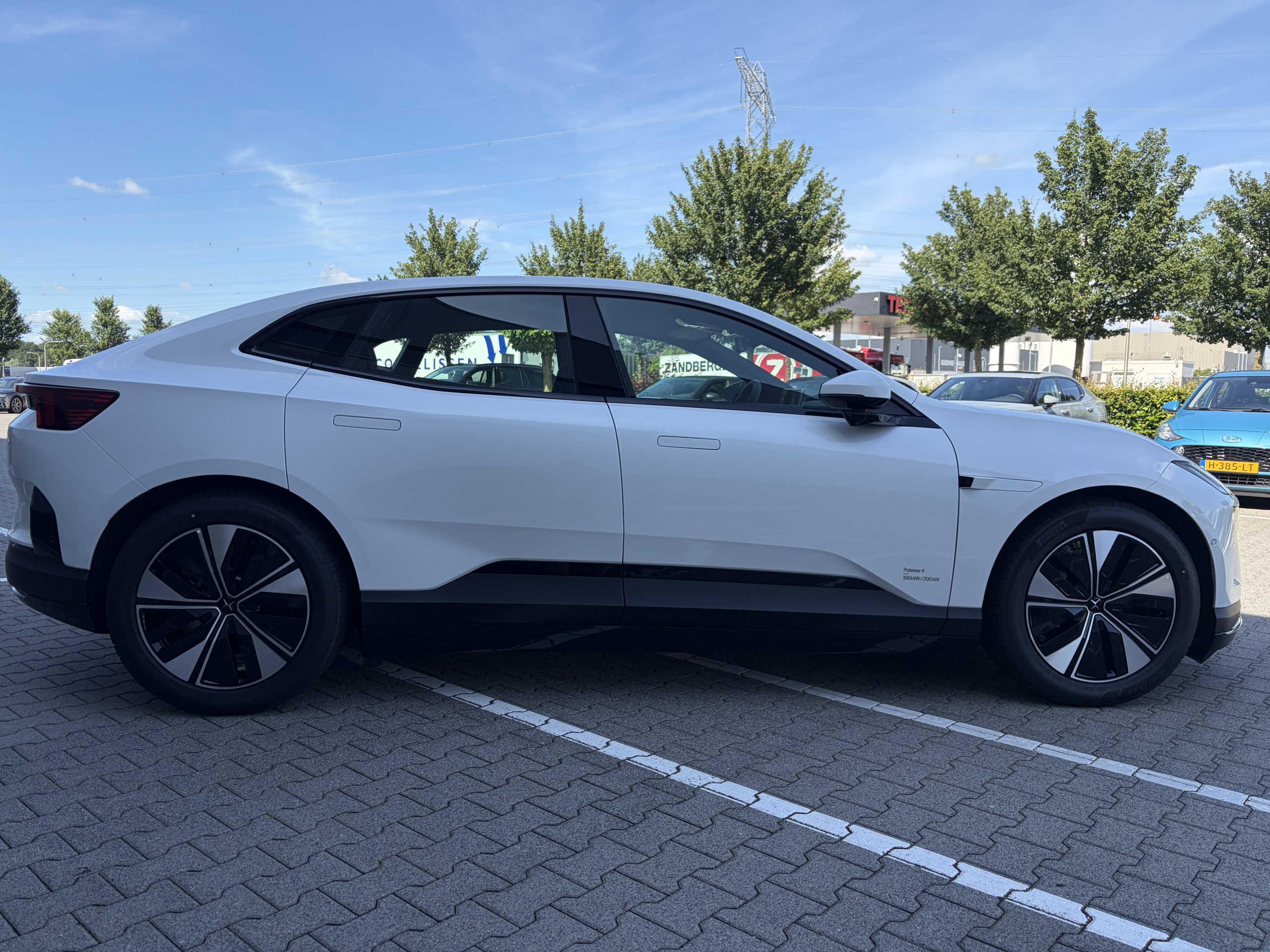 Polestar 4 | Long Range Single Motor 100 KWH