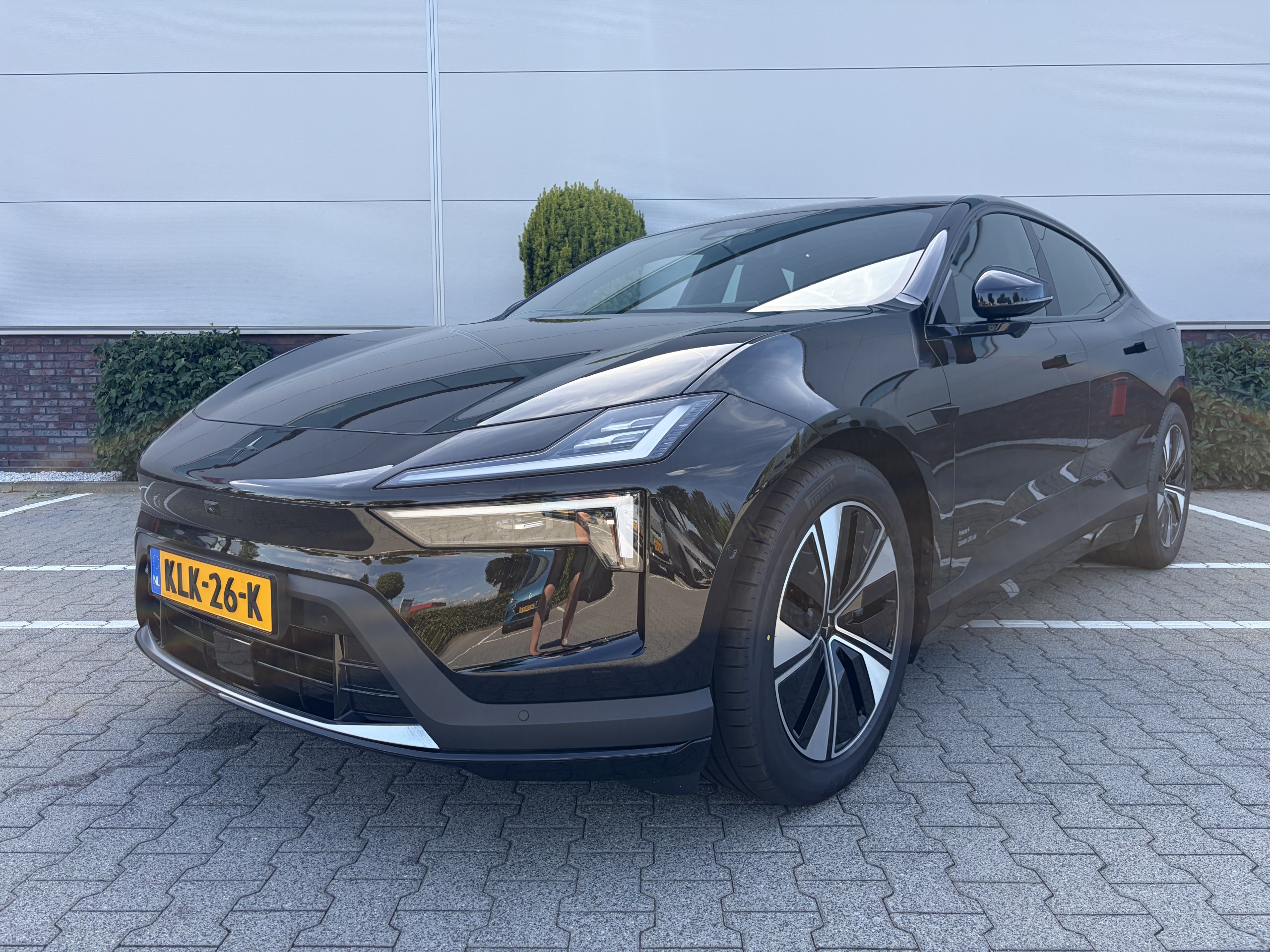 Polestar 4 | Long Range Single Motor 100 KWH