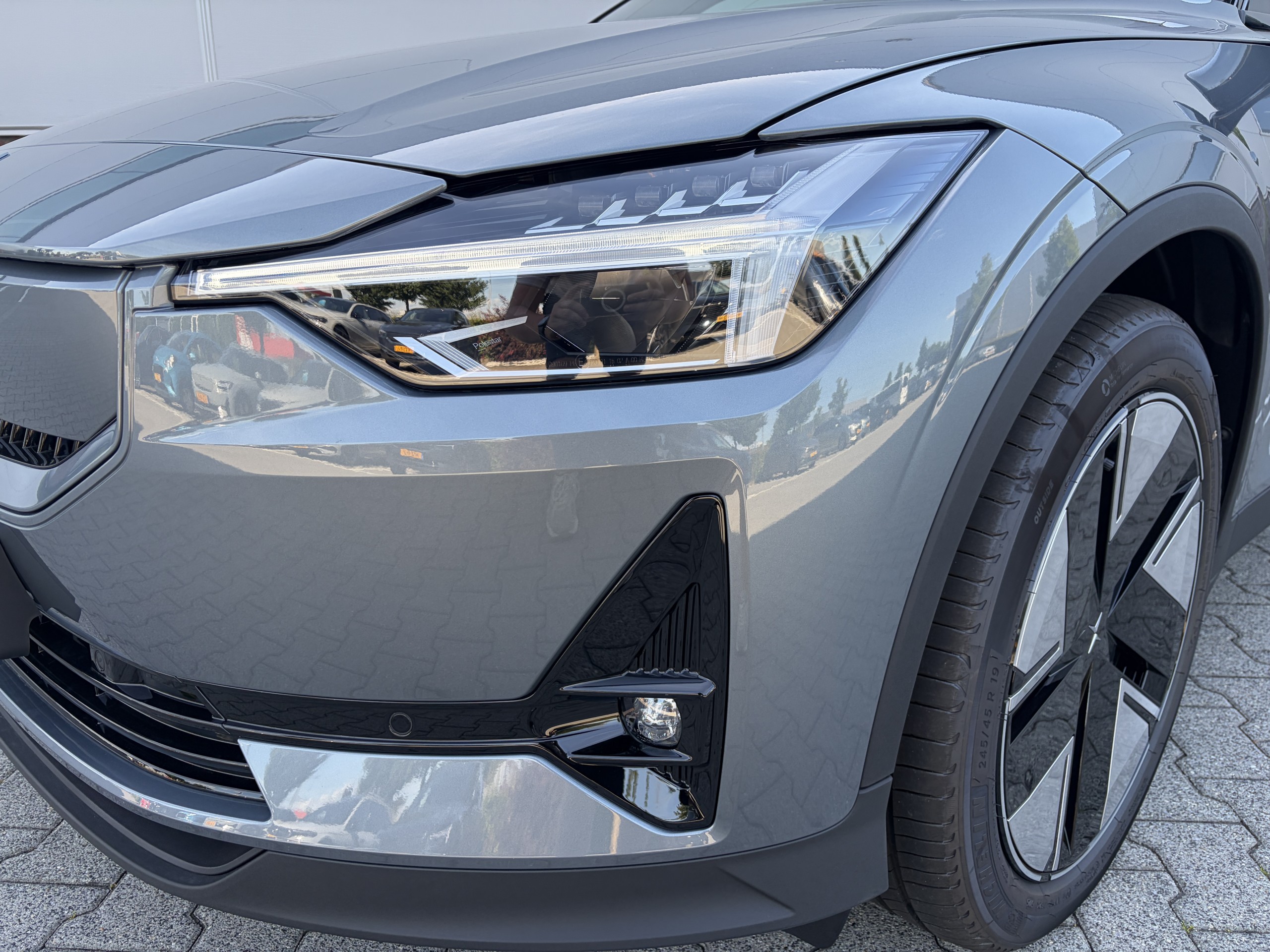 Polestar 2 | Longe Range Single Motor Plus 82 KWH