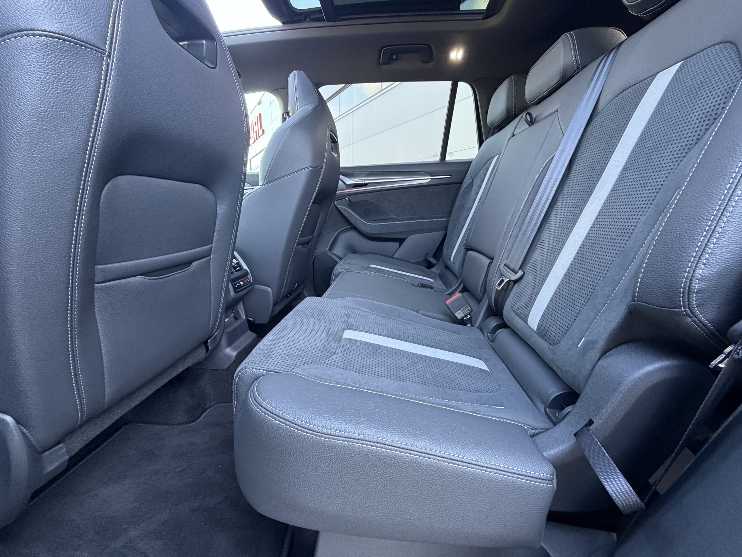 Skoda Kodiaq | 1.5 TSI MHEV Sportline Business 7p