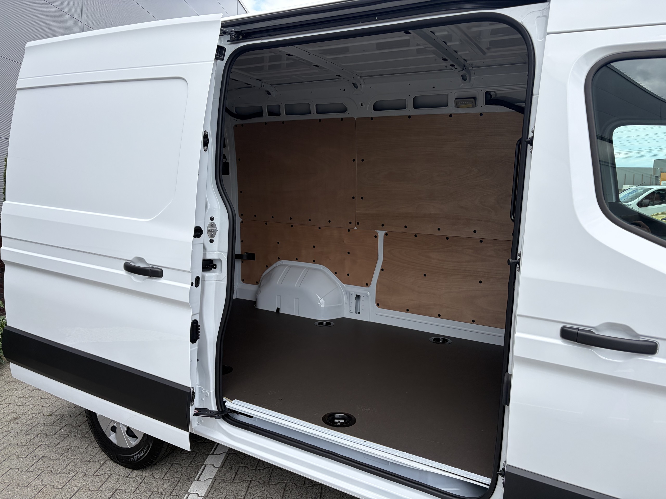 Renault Master | T35 2.0 dCi 170 L2H2