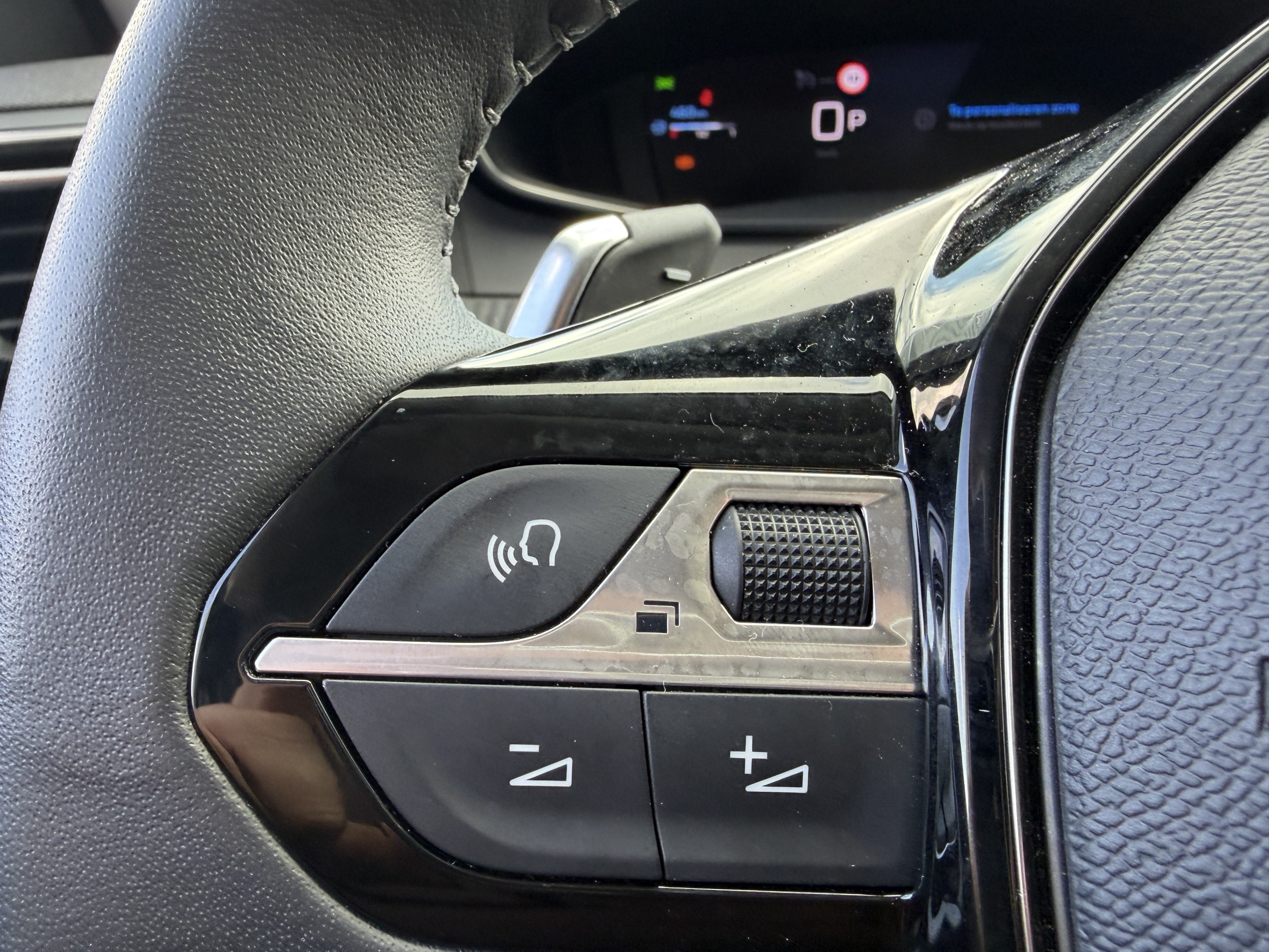 Peugeot 208 | 1.2 Hybrid | 110 e-DCS6 Allure