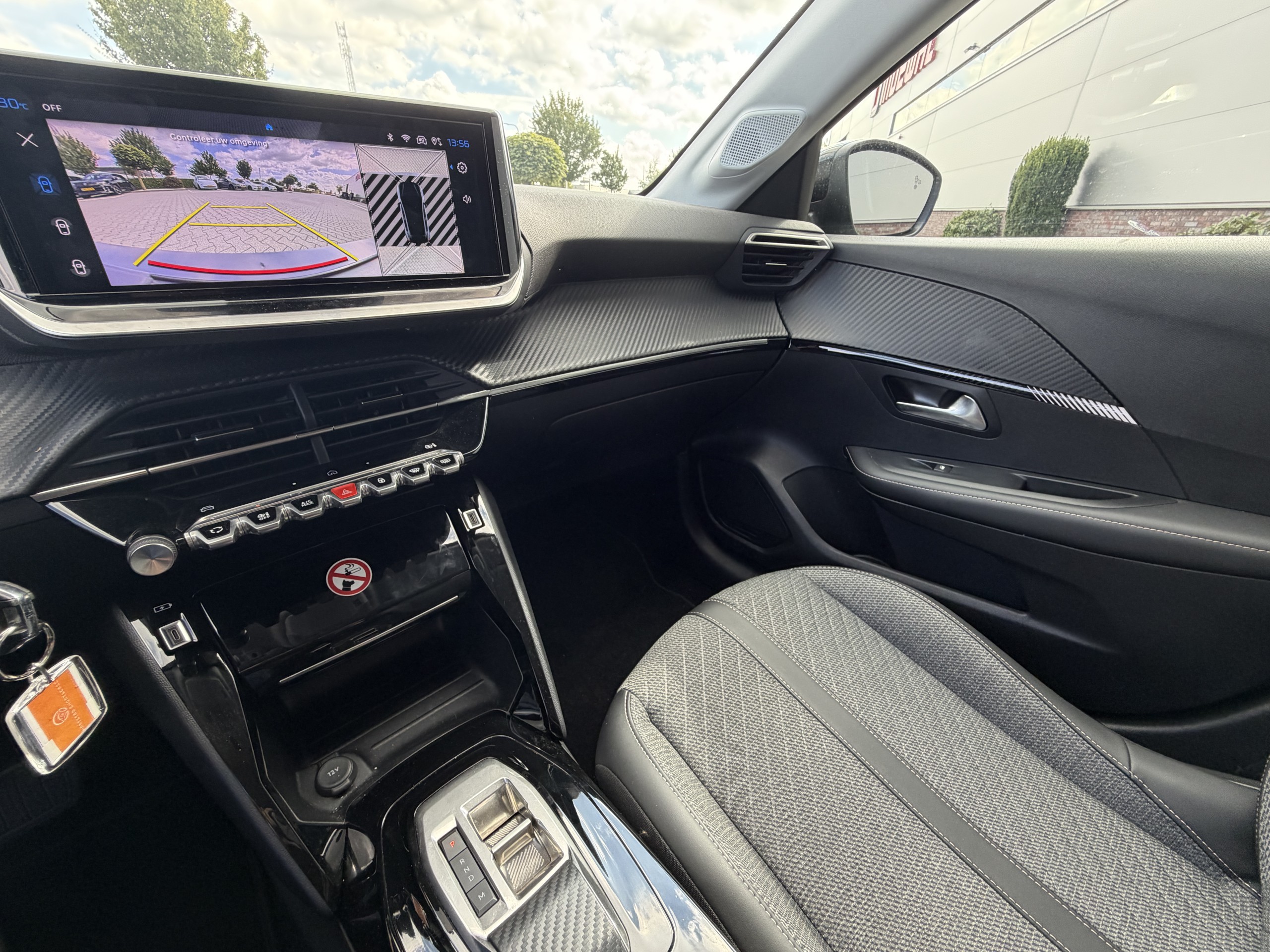 Peugeot 208 | 1.2 Hybrid | 110 e-DCS6 Allure