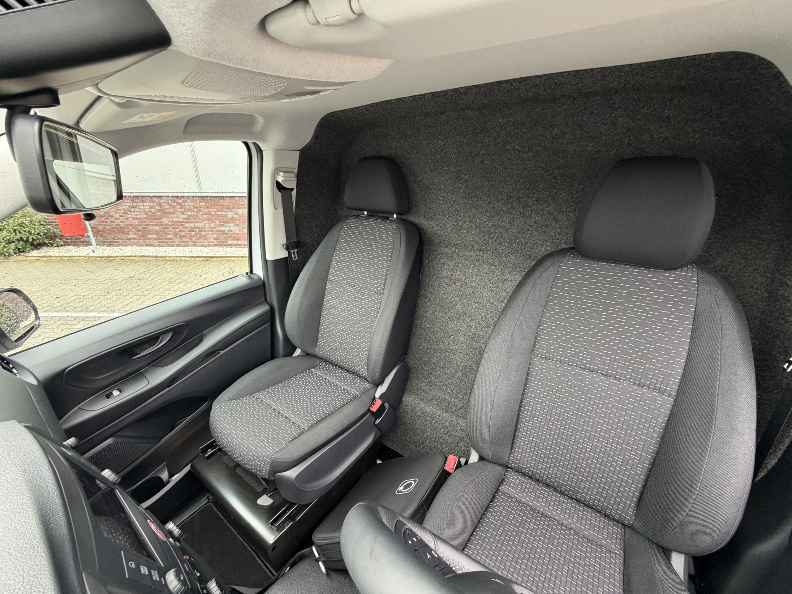 Mercedes-Benz | eVito 112 L2 | 60 kWh