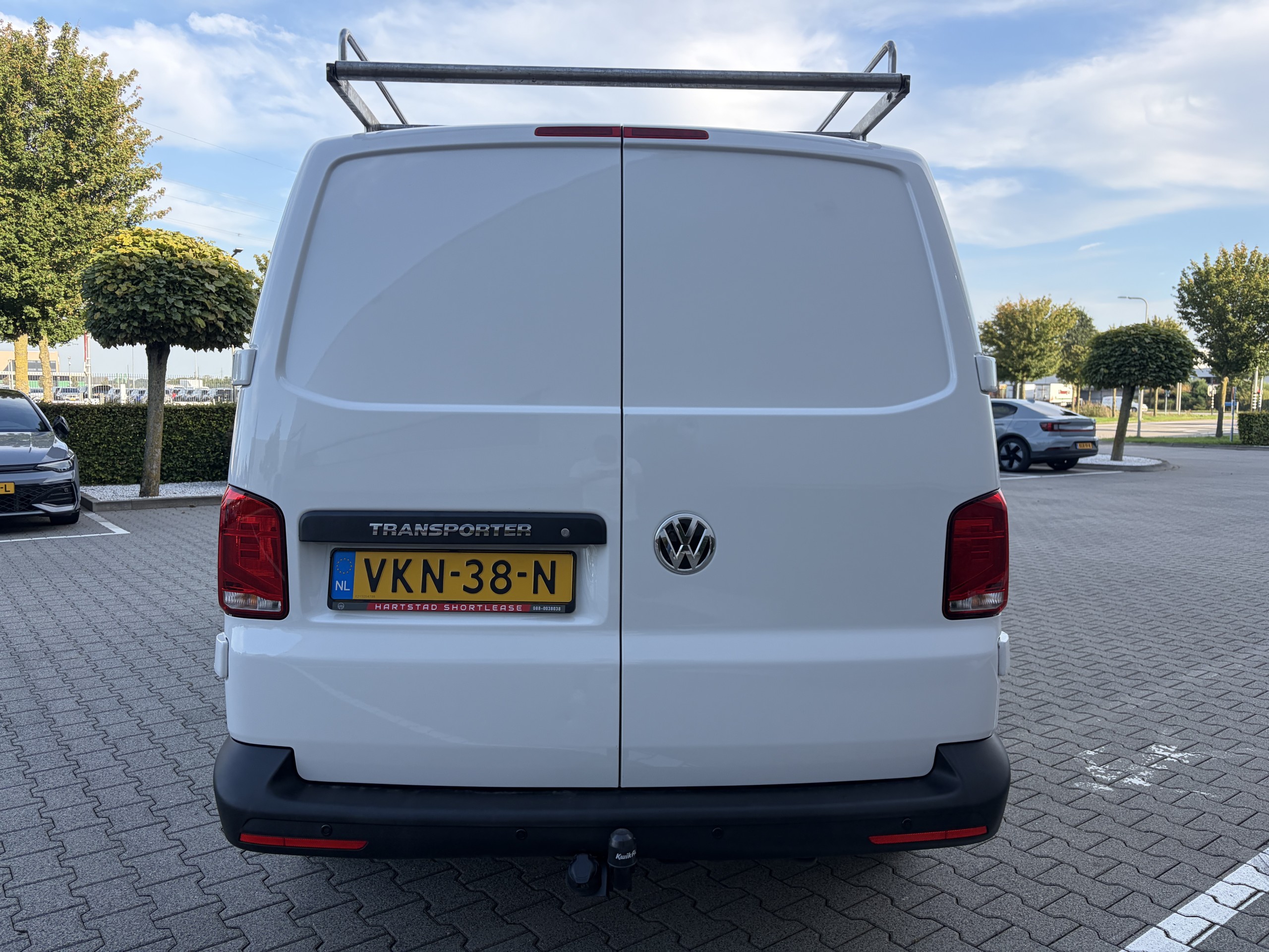 Volkswagen Transporter | 2.0 TDI L1H1